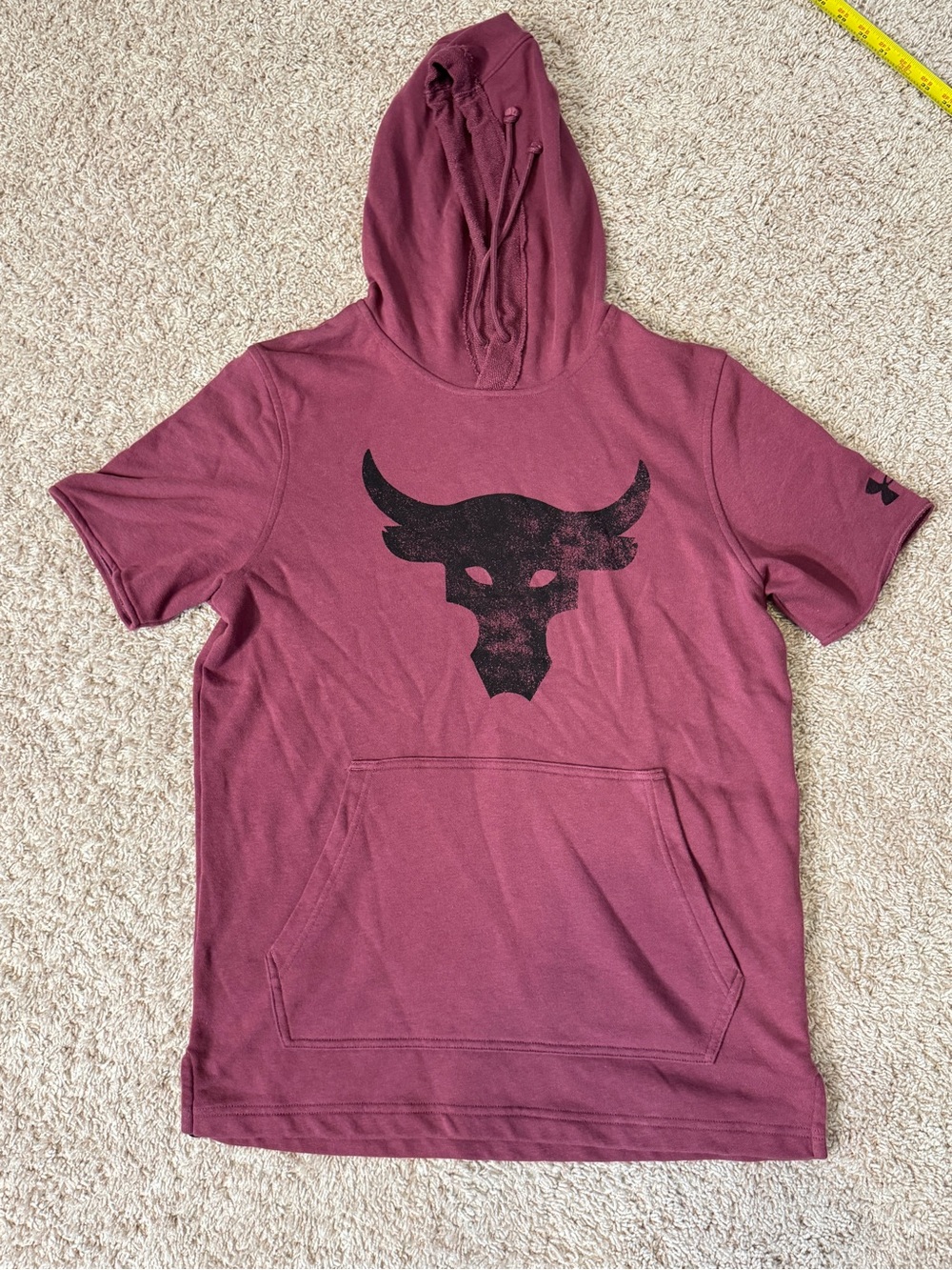 Under Armour Men’s Maroon Short-Sleeve Project Rock Hoodie